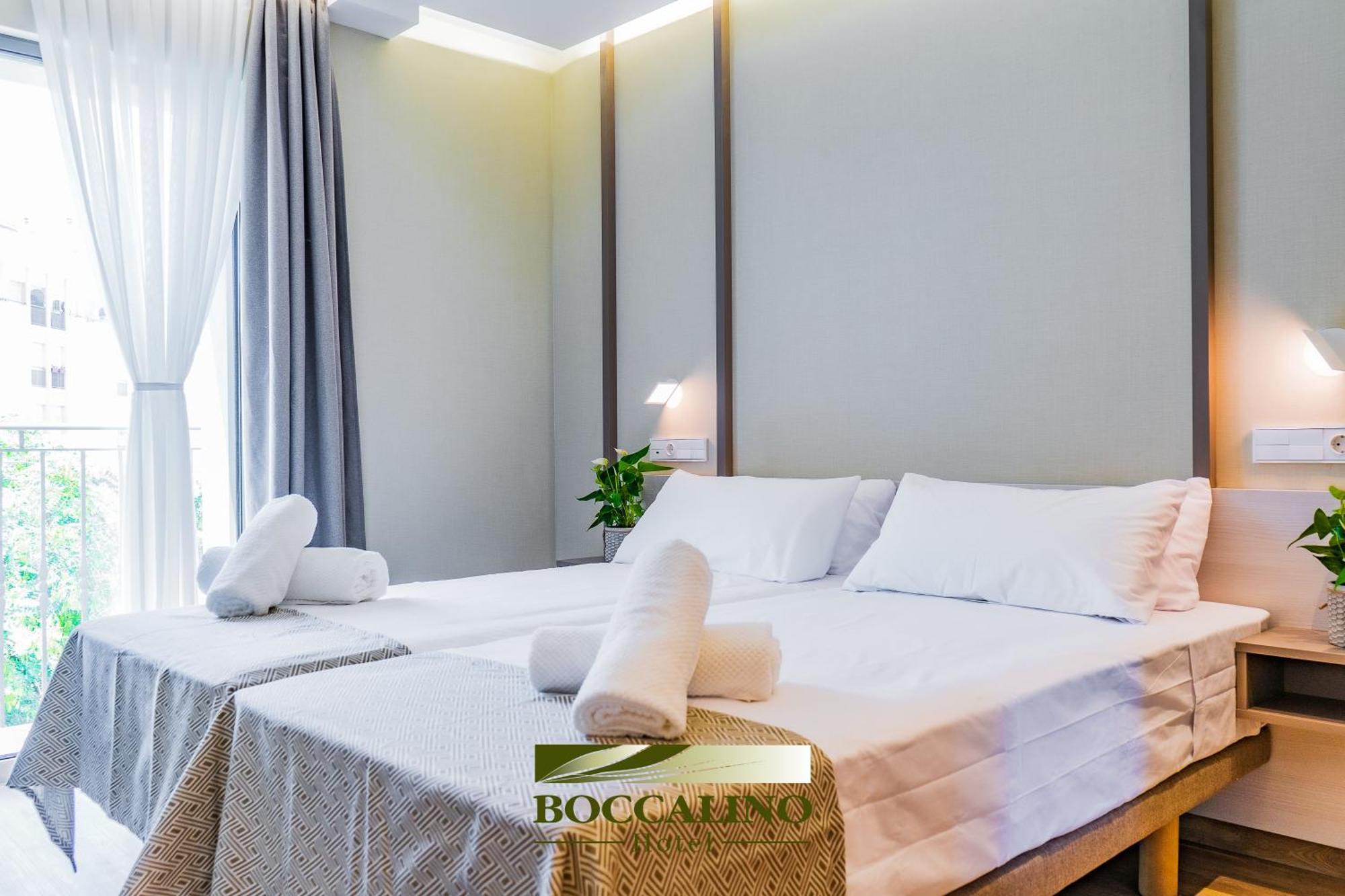 Hotel Boccalino Sitges Bagian luar foto
