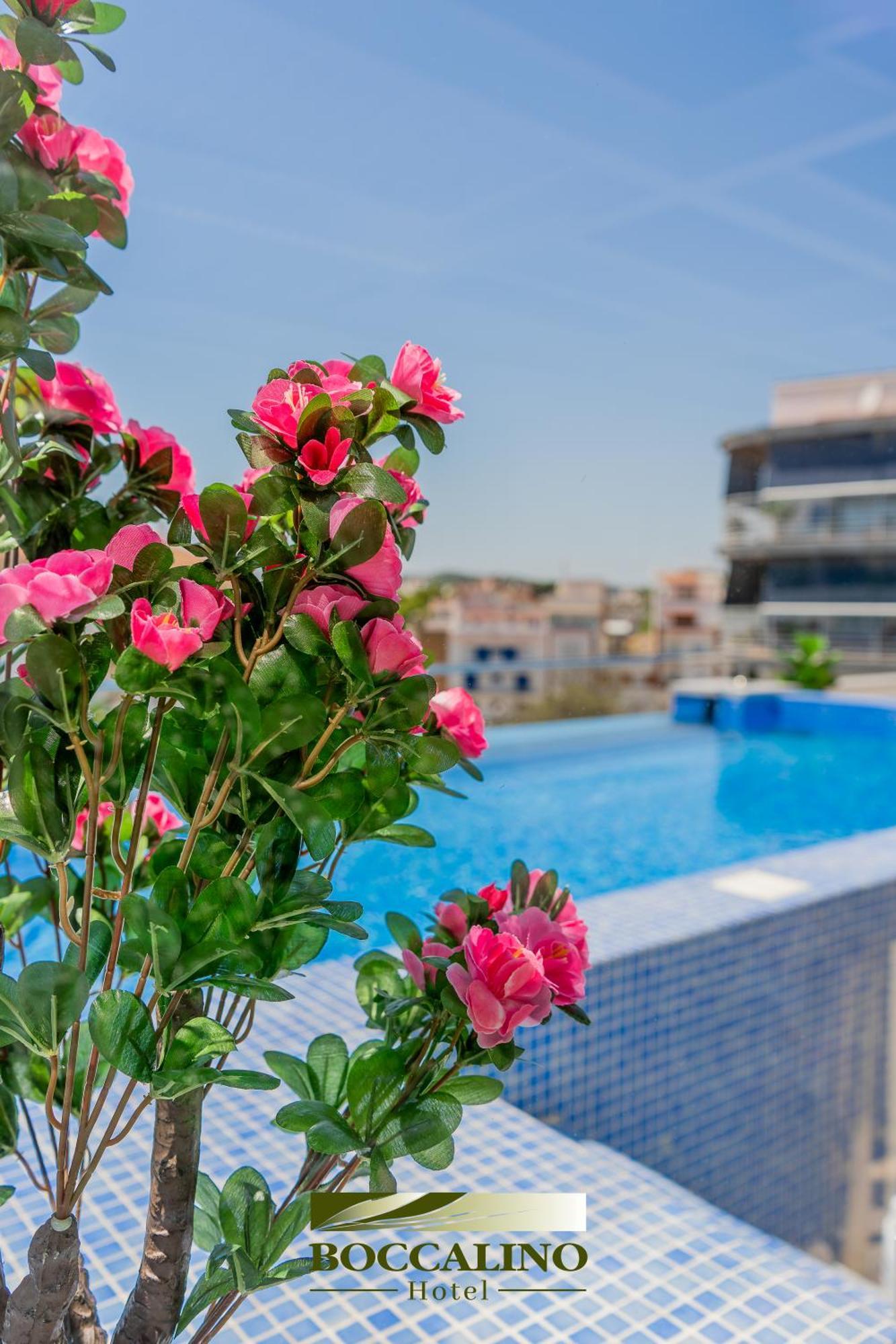 Hotel Boccalino Sitges Bagian luar foto